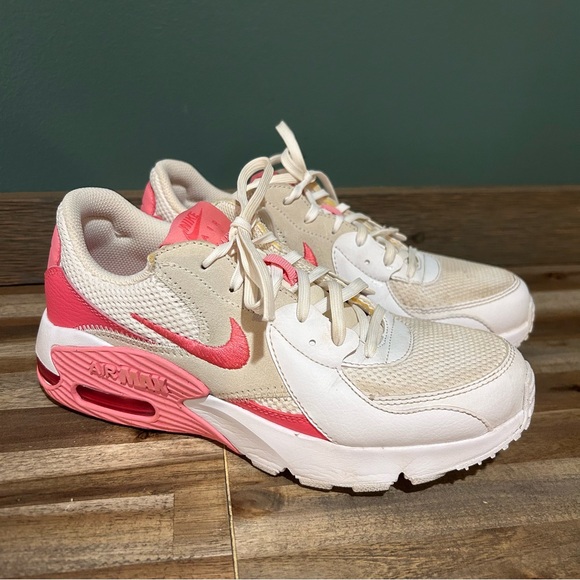 Nike Women's Air Max Sneakers - White and Pink Size 7.5 - Picture 2 of 10